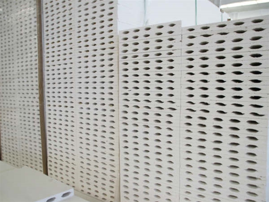 倉(cāng)庫(kù)實(shí)景